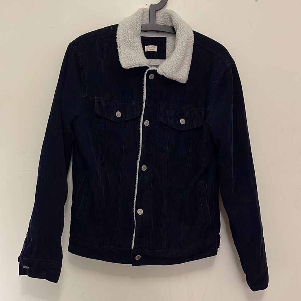 Brandy Melville John Galt corduroyed, dark blue fully line Sherpa  jacket